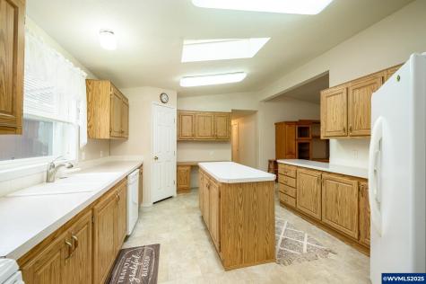1401 W Ellendale #51 Avenue Dallas OR 97338