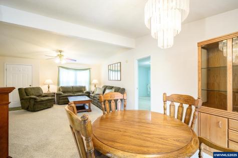 1401 W Ellendale #51 Avenue Dallas OR 97338