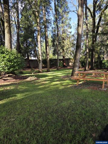 4940 Sunnyside Road Road S Salem OR 97306