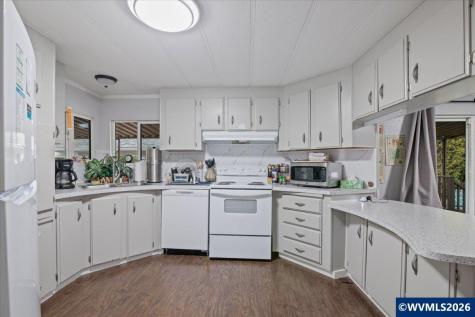 5422 Portland #123 Road NE Salem OR 97305