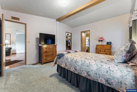 5183 Dory Court N Keizer OR 97303
