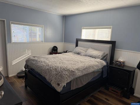 194 Broadmore Avenue NE Salem OR 97301