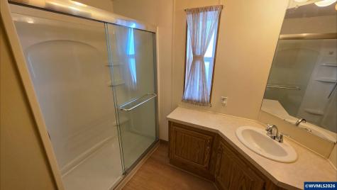 5525 43rd Way NE Salem OR 97305
