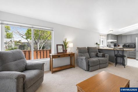 1401 W Ellendale Avenue Dallas OR 97338