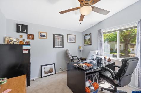1401 W Ellendale Avenue Dallas OR 97338