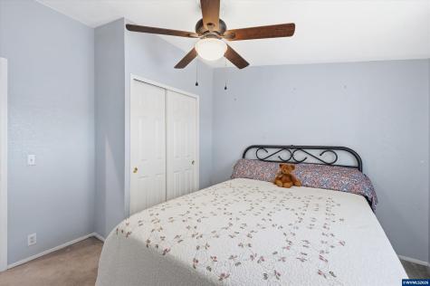 1401 W Ellendale Avenue Dallas OR 97338