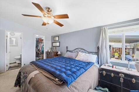 1401 W Ellendale Avenue Dallas OR 97338