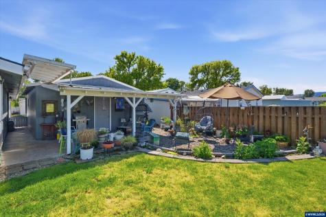 1401 W Ellendale Avenue Dallas OR 97338