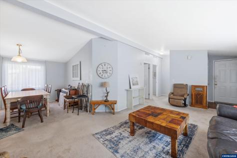 1401 W Ellendale Avenue Dallas OR 97338