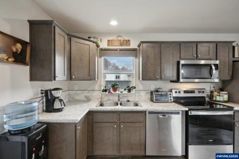 603 NW 6th Court Mcminnville OR 97128