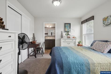 603 NW 6th Court Mcminnville OR 97128