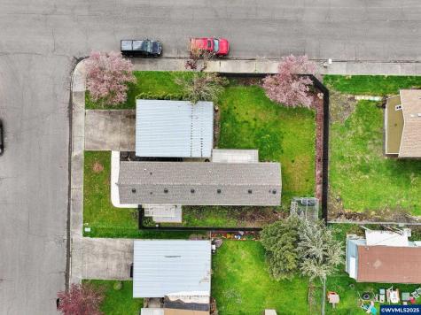 603 NW 6th Court Mcminnville OR 97128