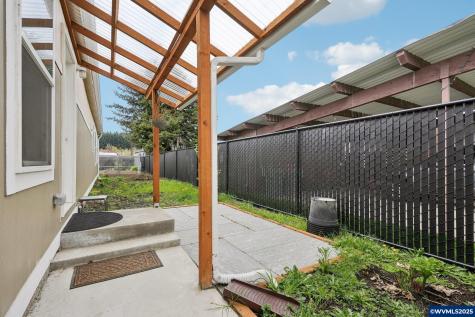 603 NW 6th Court Mcminnville OR 97128