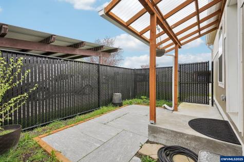 603 NW 6th Court Mcminnville OR 97128