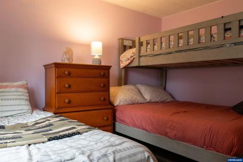 5050 Columbus Street SE Albany OR 97322