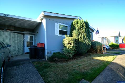 4252 Lemon Street NE Salem OR 97305
