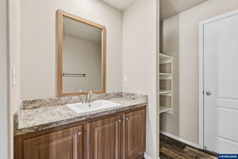 10701 SE Highway 212 #C4 Clackamas OR 97015