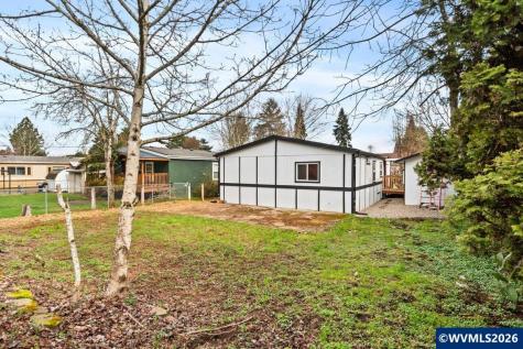 5005 Cumberland #3 Court SE Salem OR 97306