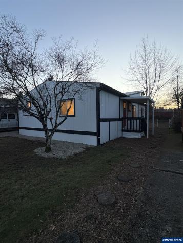 5005 Cumberland #3 Court SE Salem OR 97306