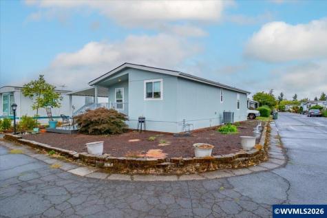 612 N Cascade Drive Woodburn OR 97071