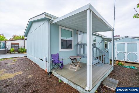 612 N Cascade Drive Woodburn OR 97071