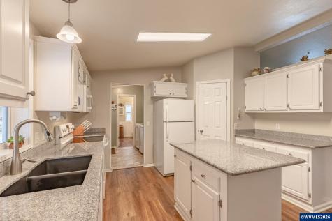33125 SE White Oak #15 Road Corvallis OR 97333