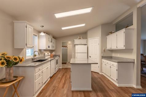 33125 SE White Oak #15 Road Corvallis OR 97333