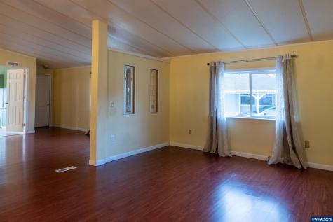 4155 NE Three Mile #141 Lane Mcminnville OR 97128