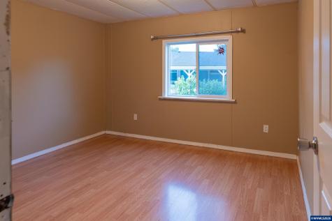 4155 NE Three Mile #141 Lane Mcminnville OR 97128