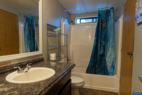 4155 NE Three Mile #141 Lane Mcminnville OR 97128