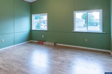 4155 NE Three Mile #141 Lane Mcminnville OR 97128