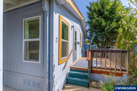 955 NE Mill Street Waldport OR 97394