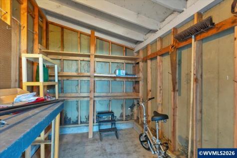 955 NE Mill Street Waldport OR 97394
