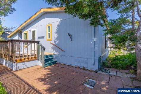 955 NE Mill Street Waldport OR 97394