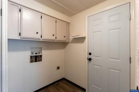 5055 NE Elliott #8 Circle Corvallis OR 97330