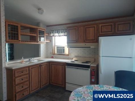 4766 Amber Street Salem OR 97301
