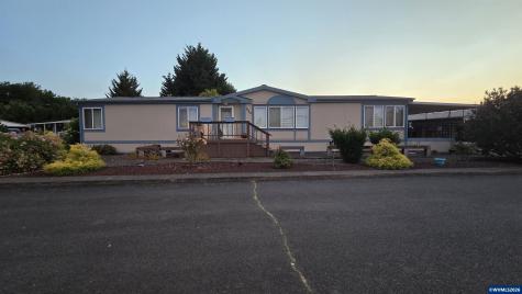 2410 SE Lancaster Dr Drive Salem OR 97317