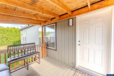 4364 Bren Lp NE Salem OR 97305-2789