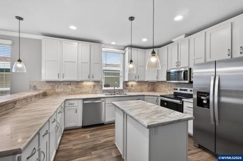 4155 NE Three Mile #80 Lane Mcminnville OR 97128-0000