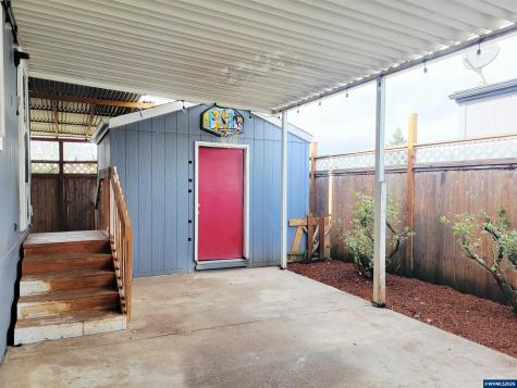 4722 Wyoming Circle NE Salem OR 97305