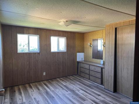 16688 NE Highway 99e #48 Woodburn OR 97071