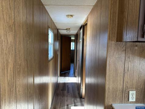 16688 NE Highway 99e #48 Woodburn OR 97071
