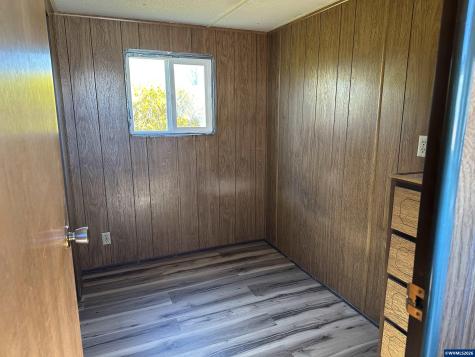 16688 NE Highway 99e #48 Woodburn OR 97071