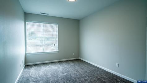 66/68 Sand Ridge (6 Total Duplexes) Court Lebanon OR 97392