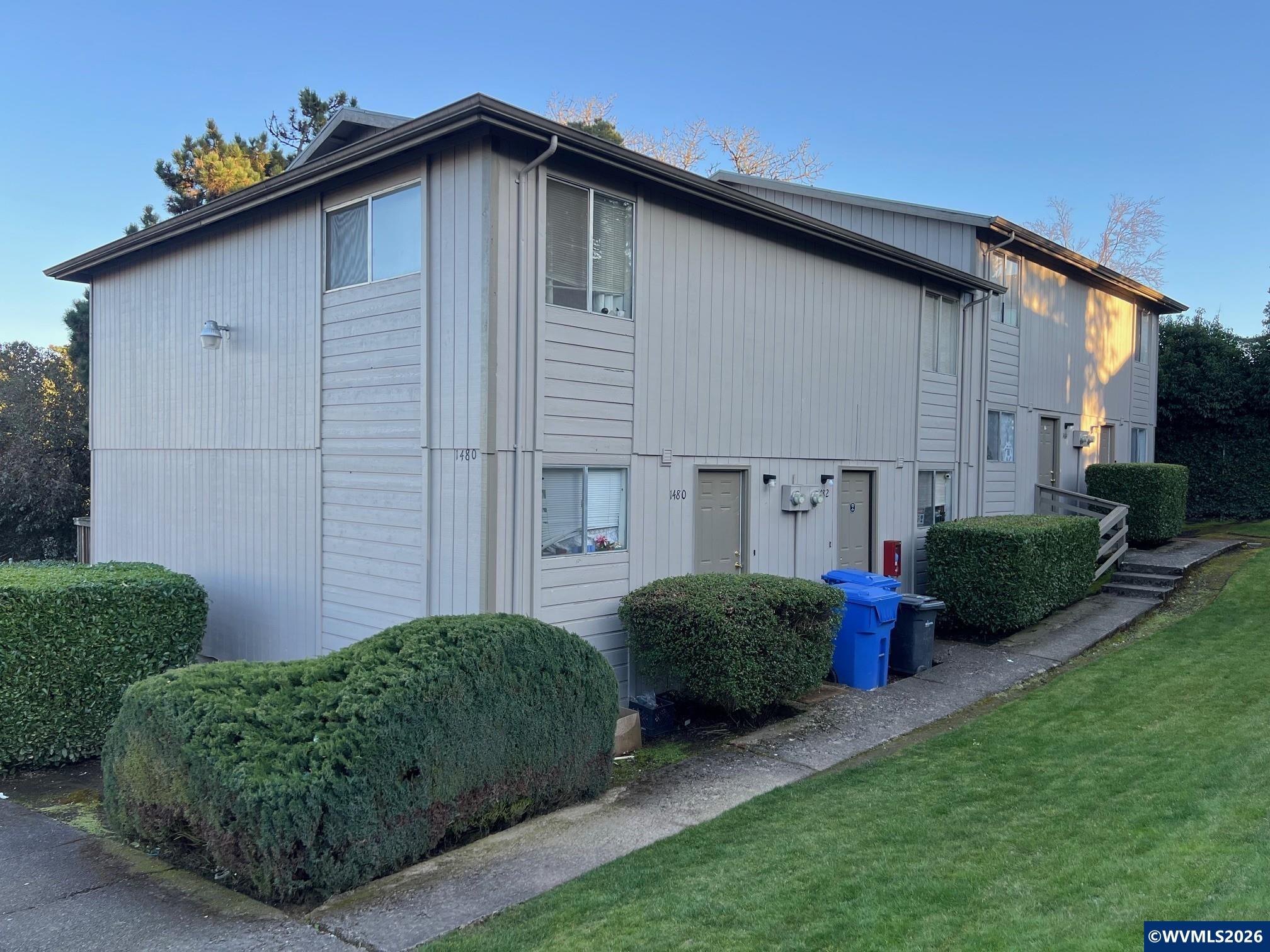 1480-1486 Salishan Street SE Salem OR 97302