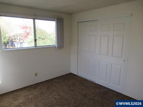 1480-1486 Salishan Street SE Salem OR 97302