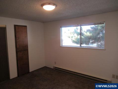 1480-1486 Salishan Street SE Salem OR 97302