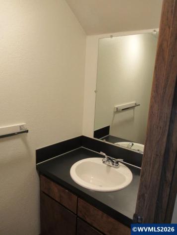 1480-1486 Salishan Street SE Salem OR 97302