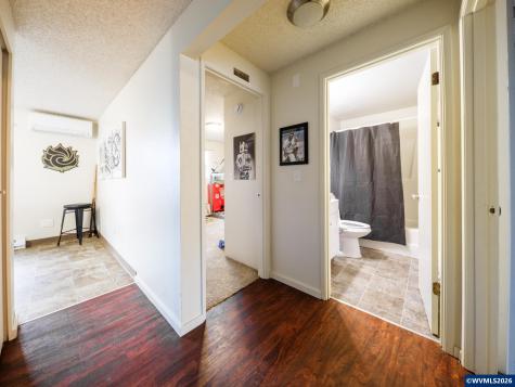 340 S Locust Street Canby OR 97013