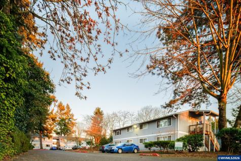 340 S Locust Street Canby OR 97013